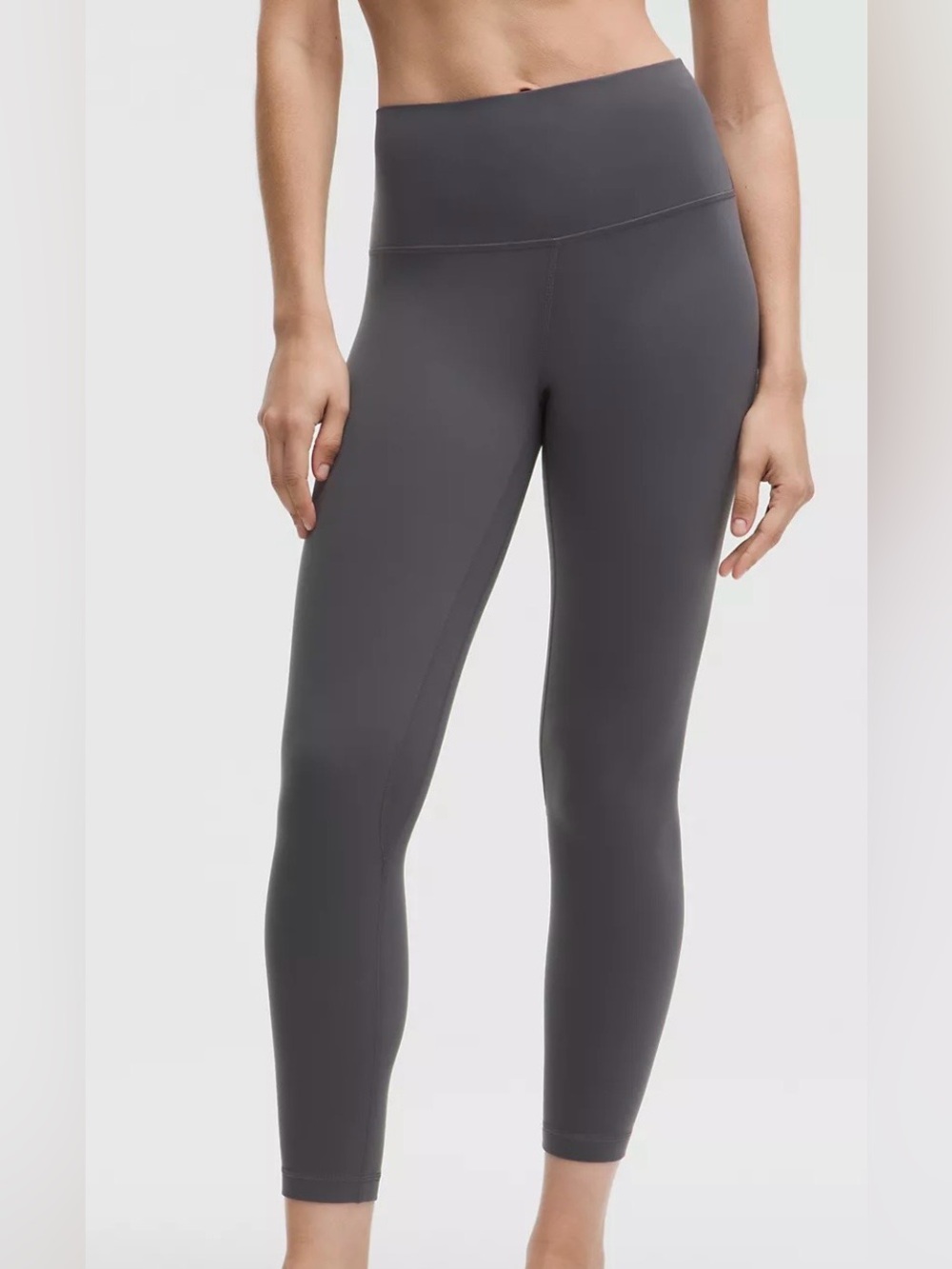 NWT Lululemon grey 25” leggings size 2